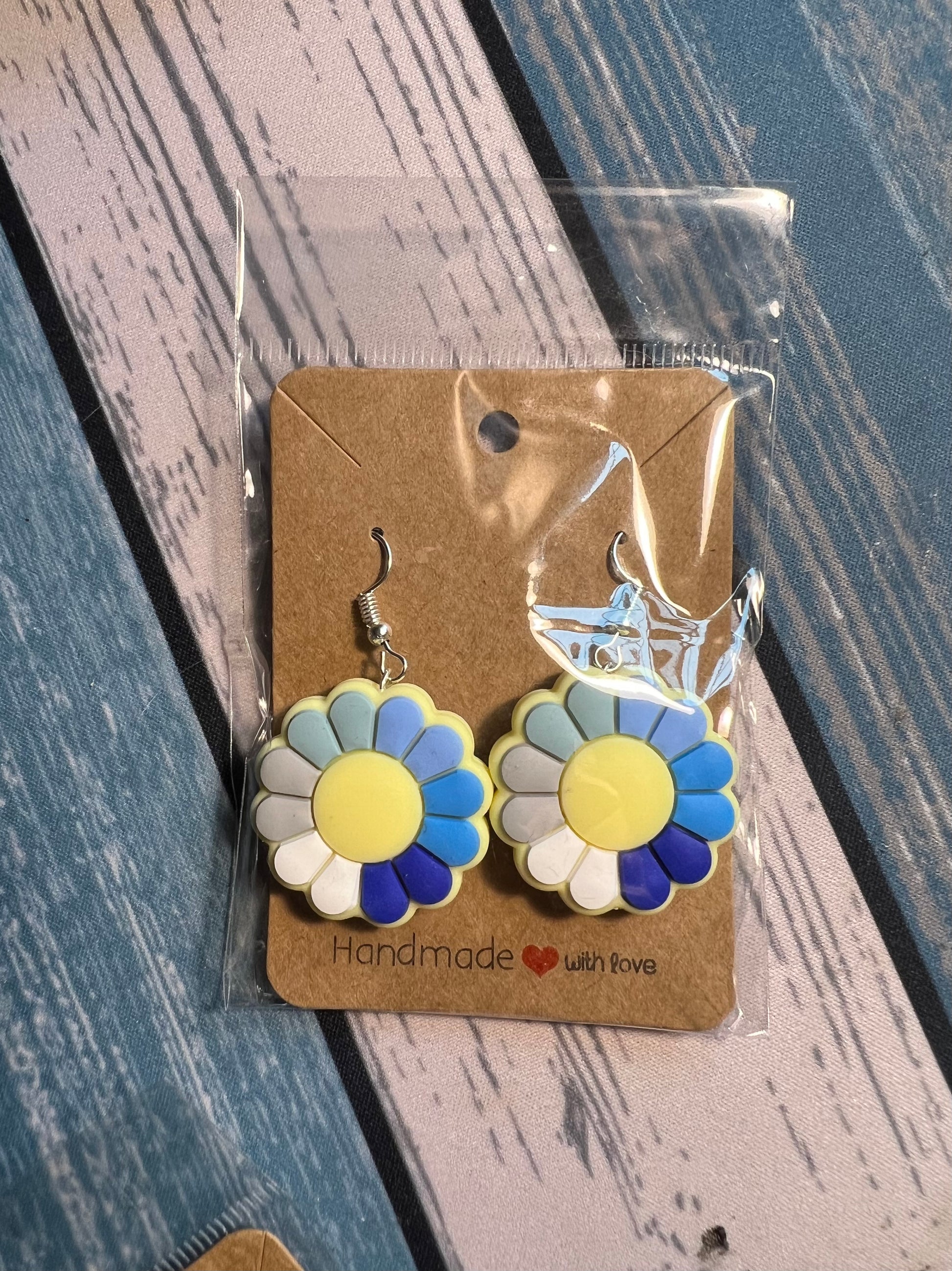 Blue flower silicone earrings – Custom Item Crafts